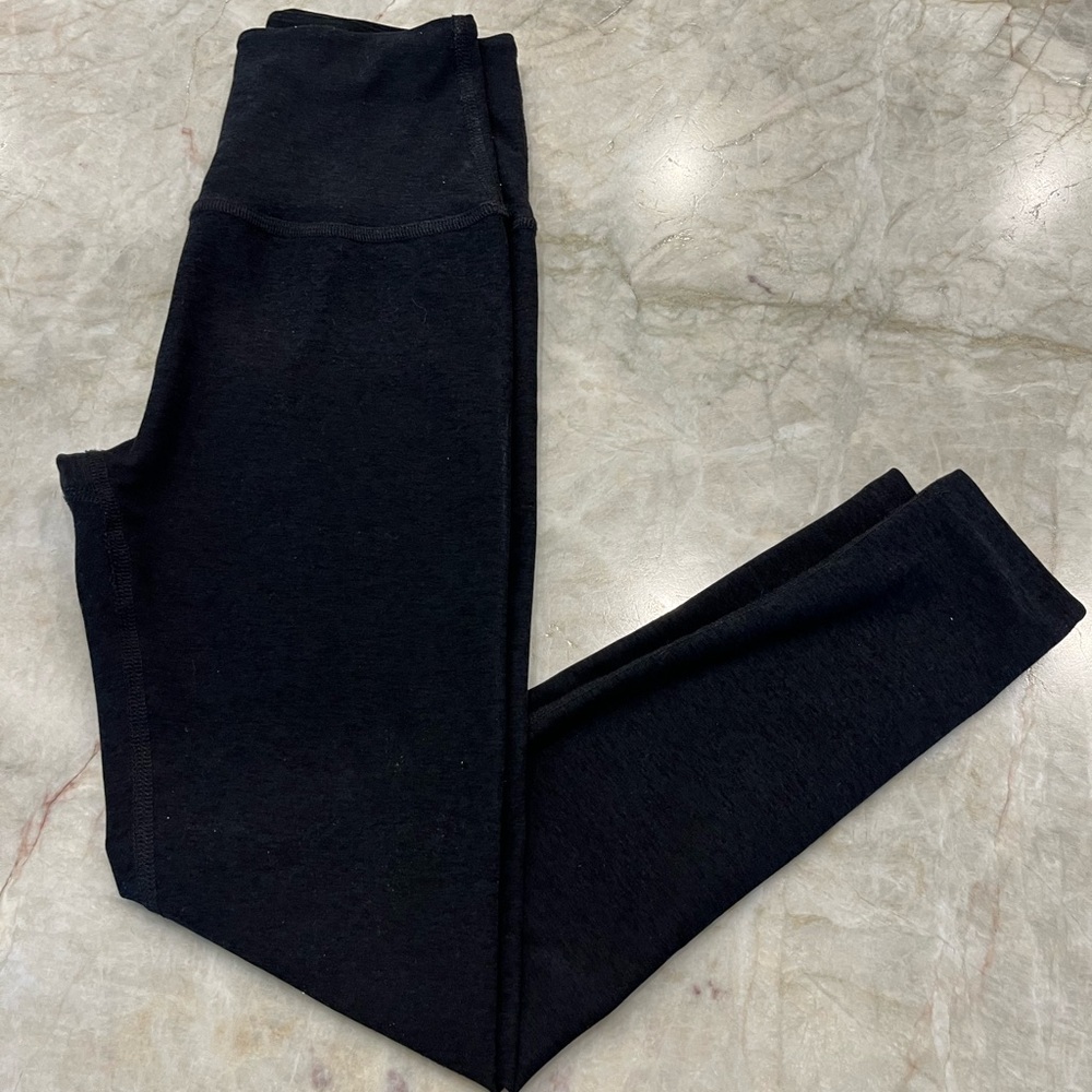 💯BNWOT Beyond Yoga SpaceDye Leggings
